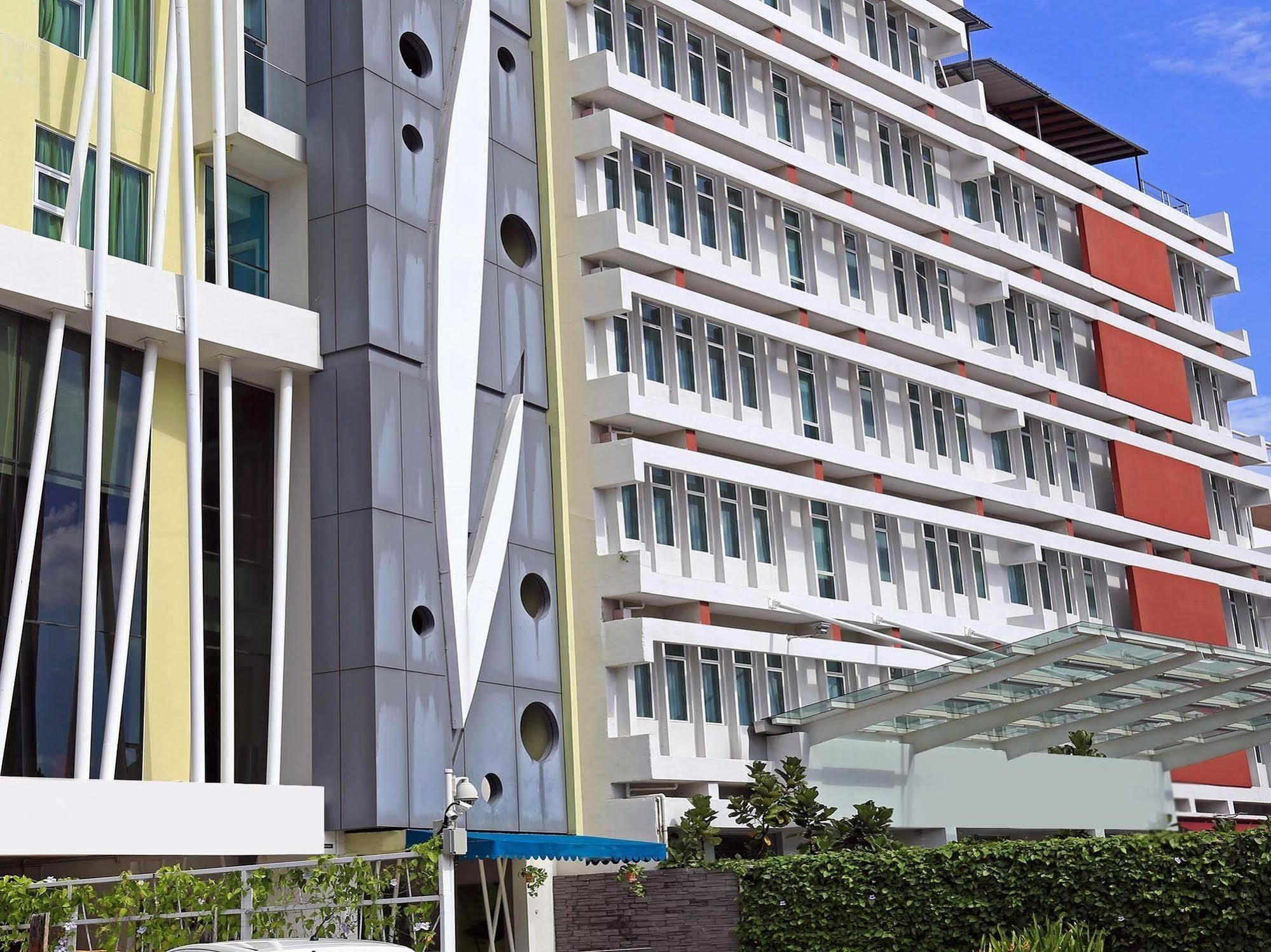 Yan Hotel George Town Zewnętrze zdjęcie